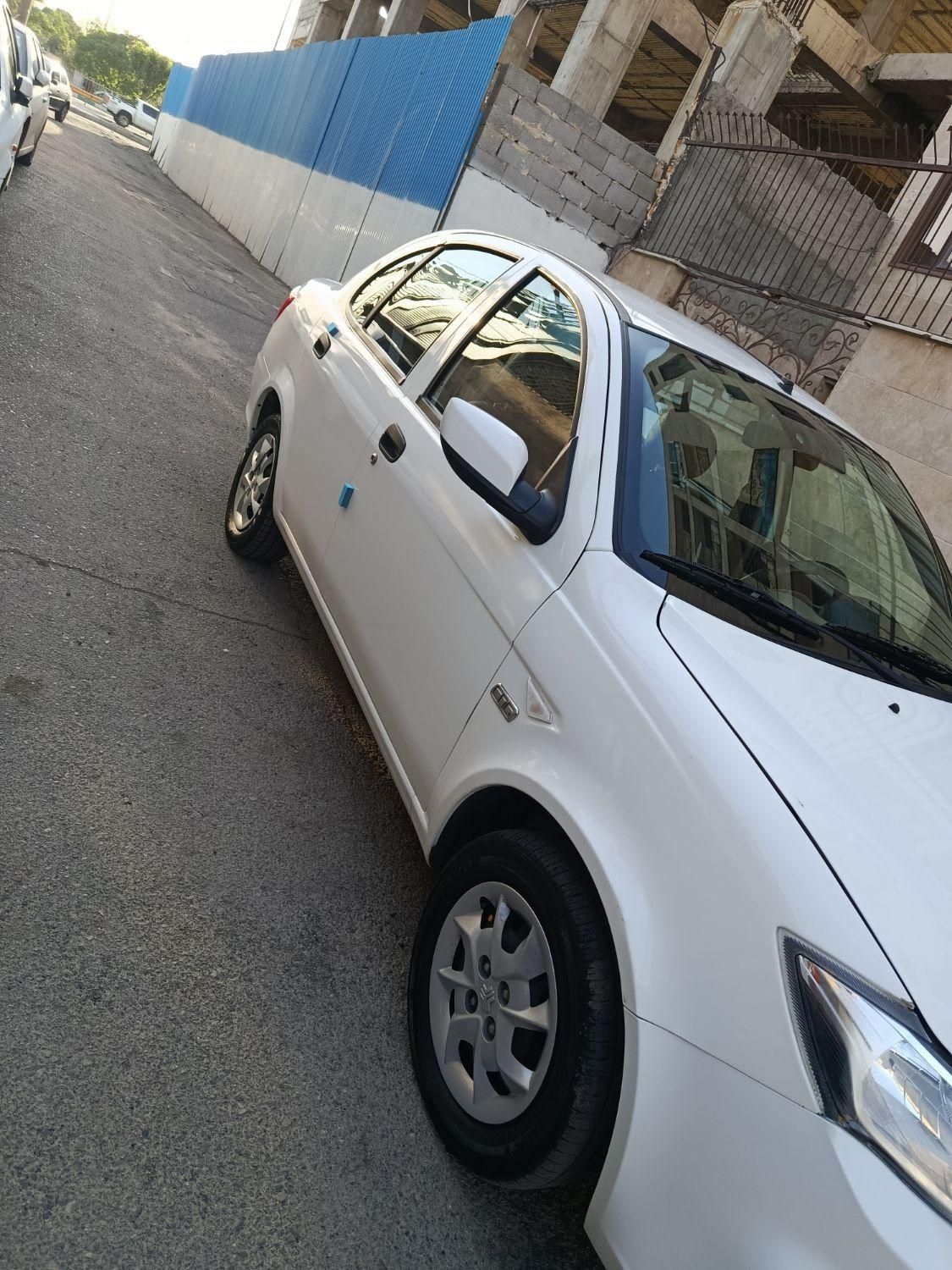 ساینا S دنده ای بنزینی - 1402