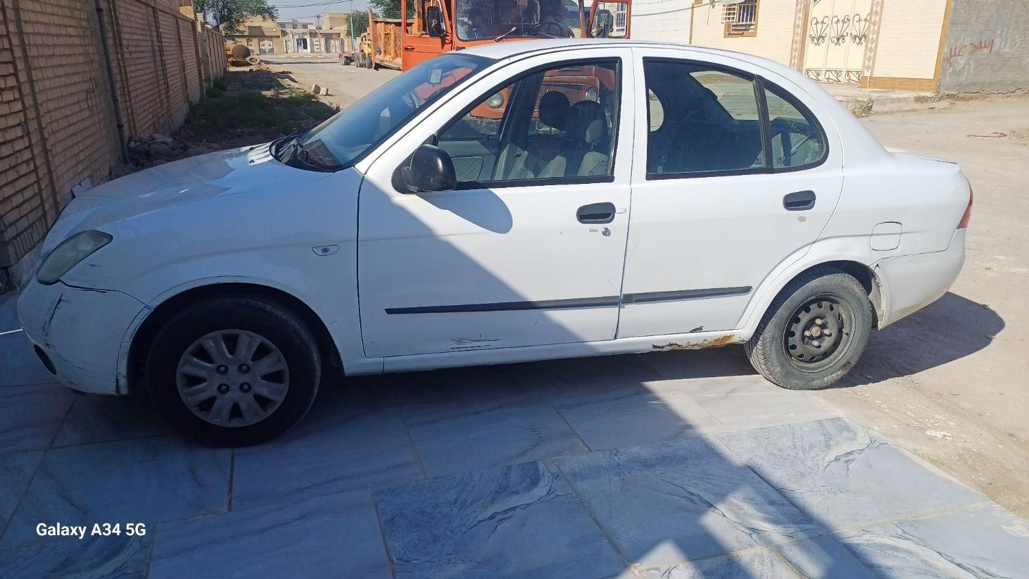 تیبا صندوق دار SX - 1396