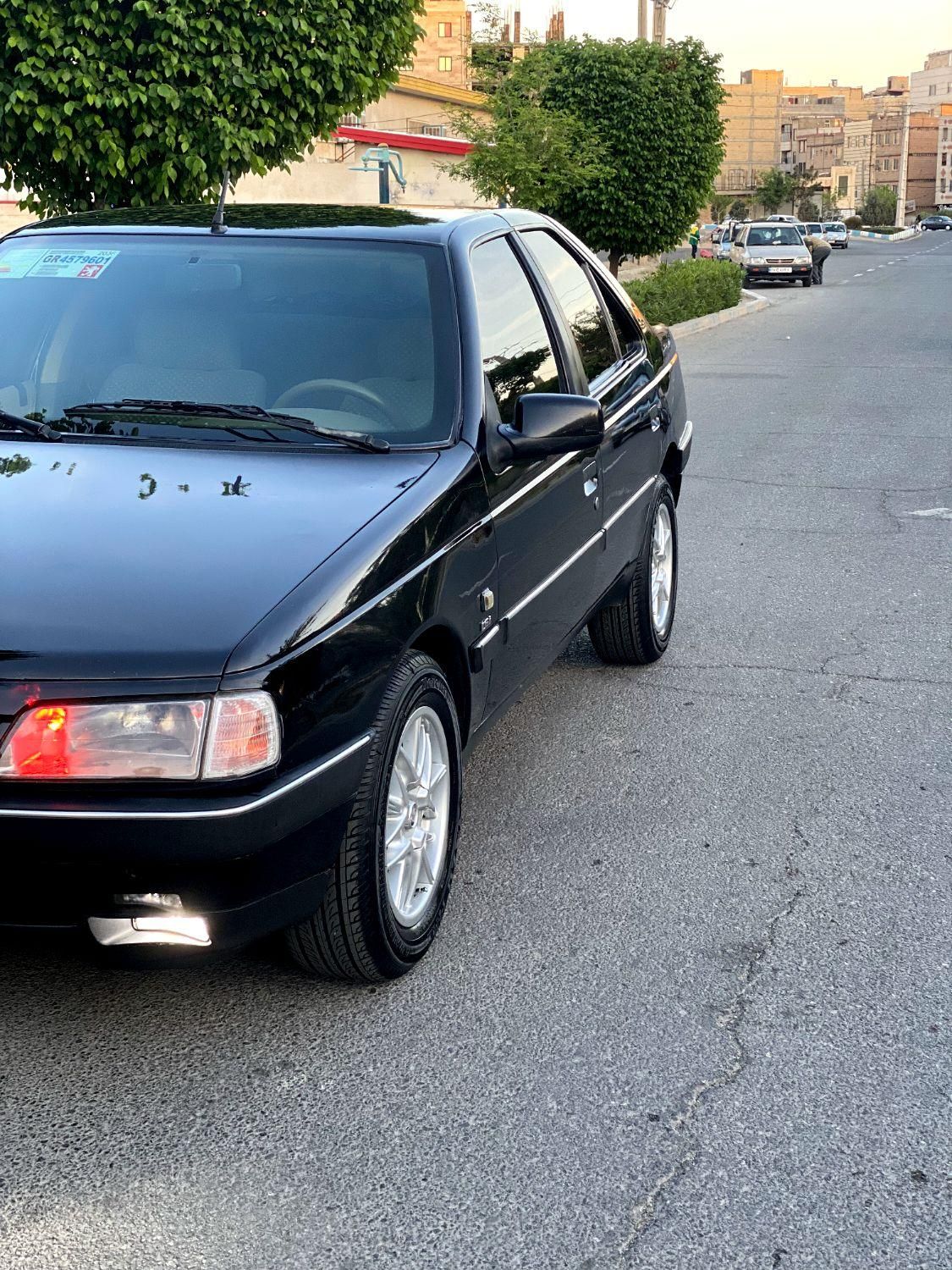 پژو 405 بنزینی GLX - TU5 - 1390