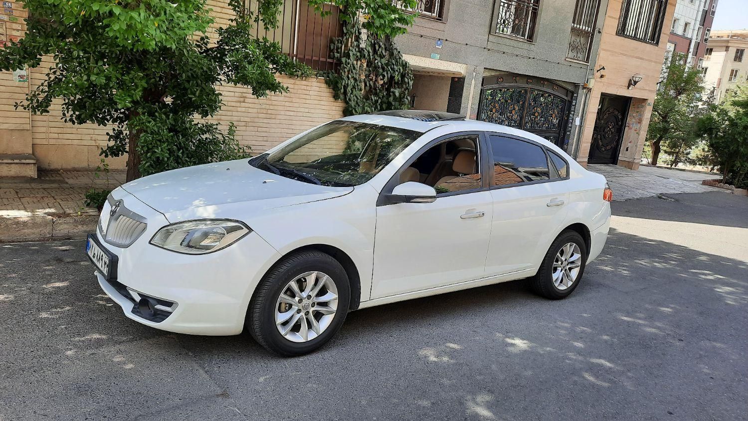 برلیانس H330 اتوماتیک 1500 - 2015
