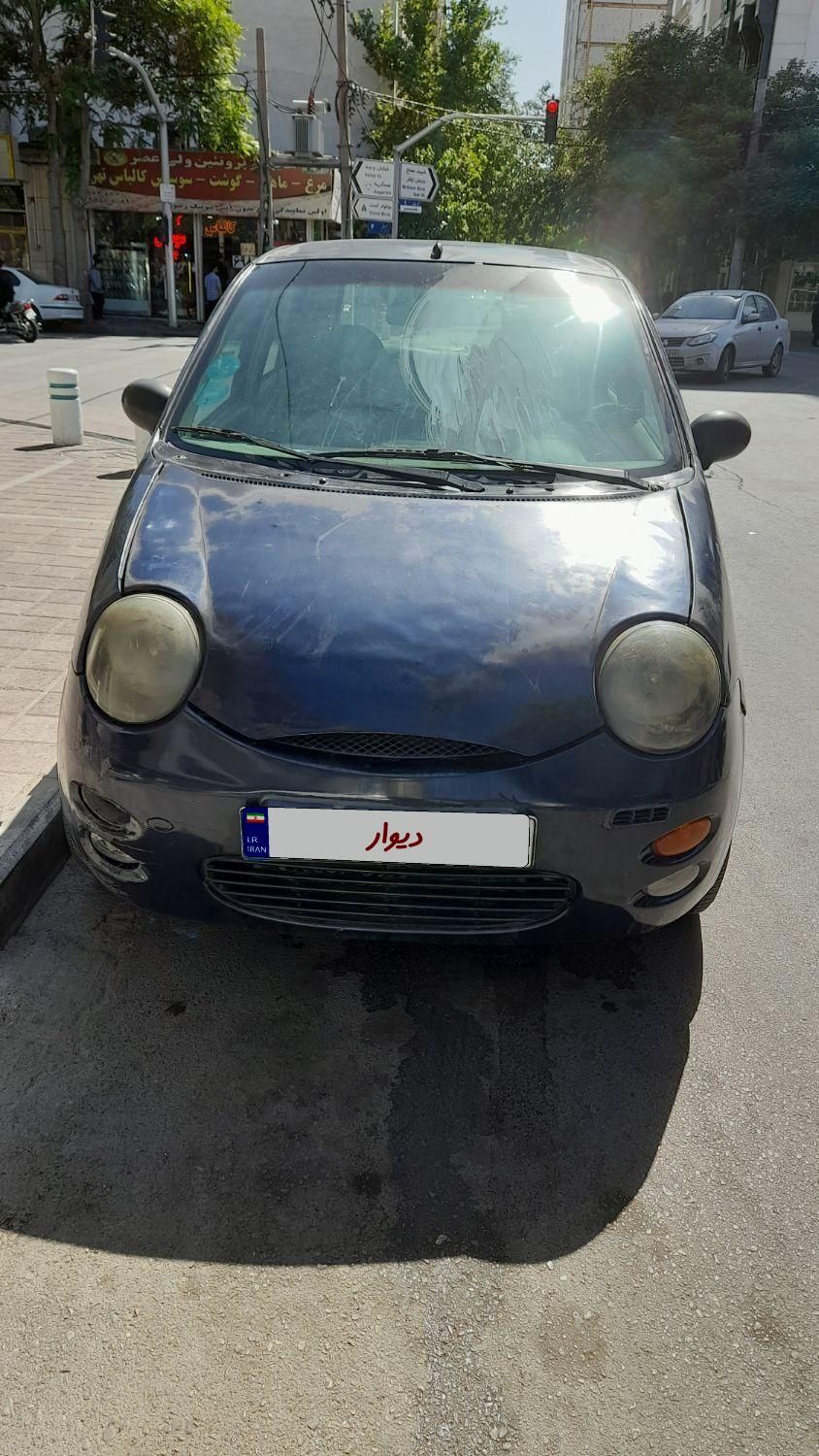 ام وی ام 110 چهار سیلندر دنده ای - 2011