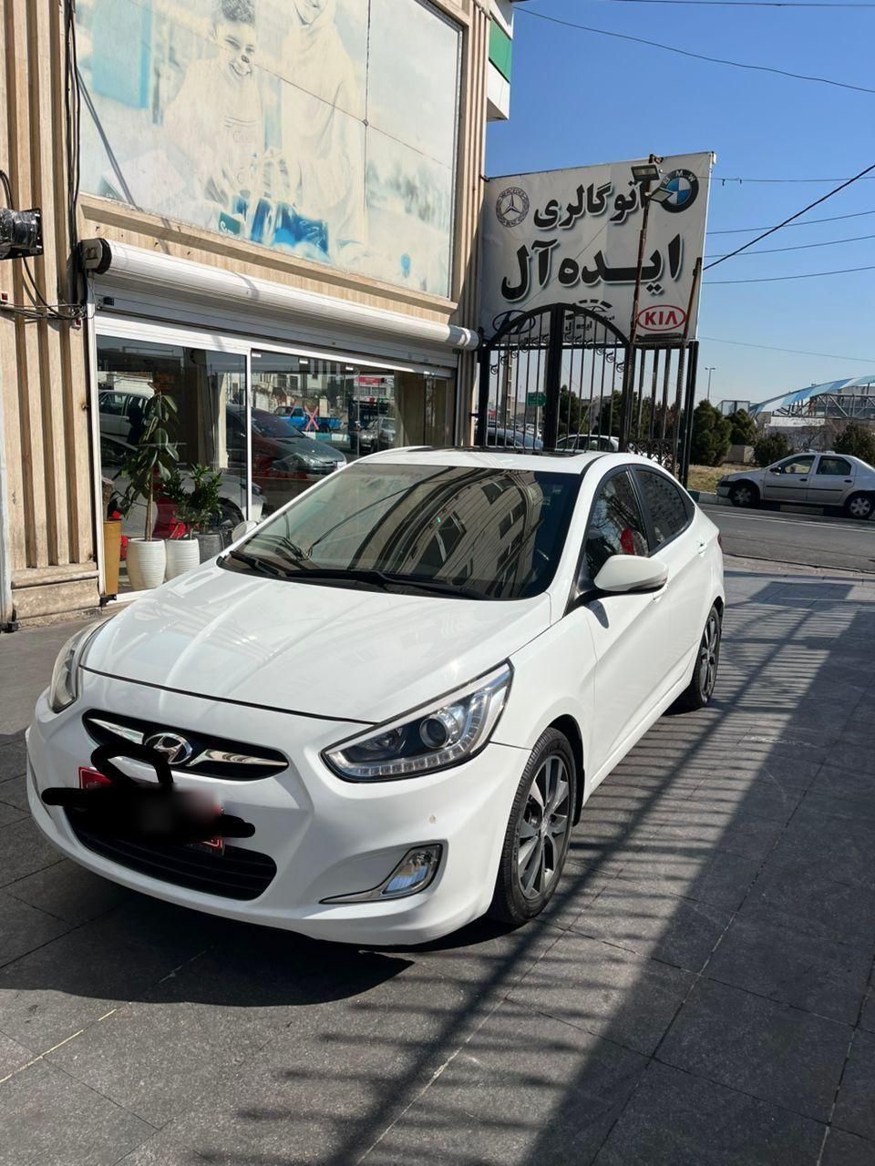 هیوندای اکسنت 1.6 لیتر بلو - 2014