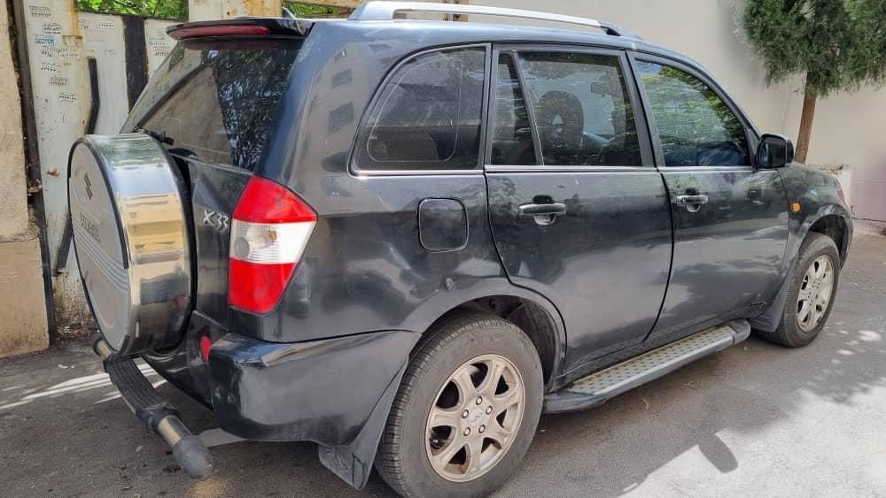 خودرو ام وی ام، X33 آگهی ann_17873374