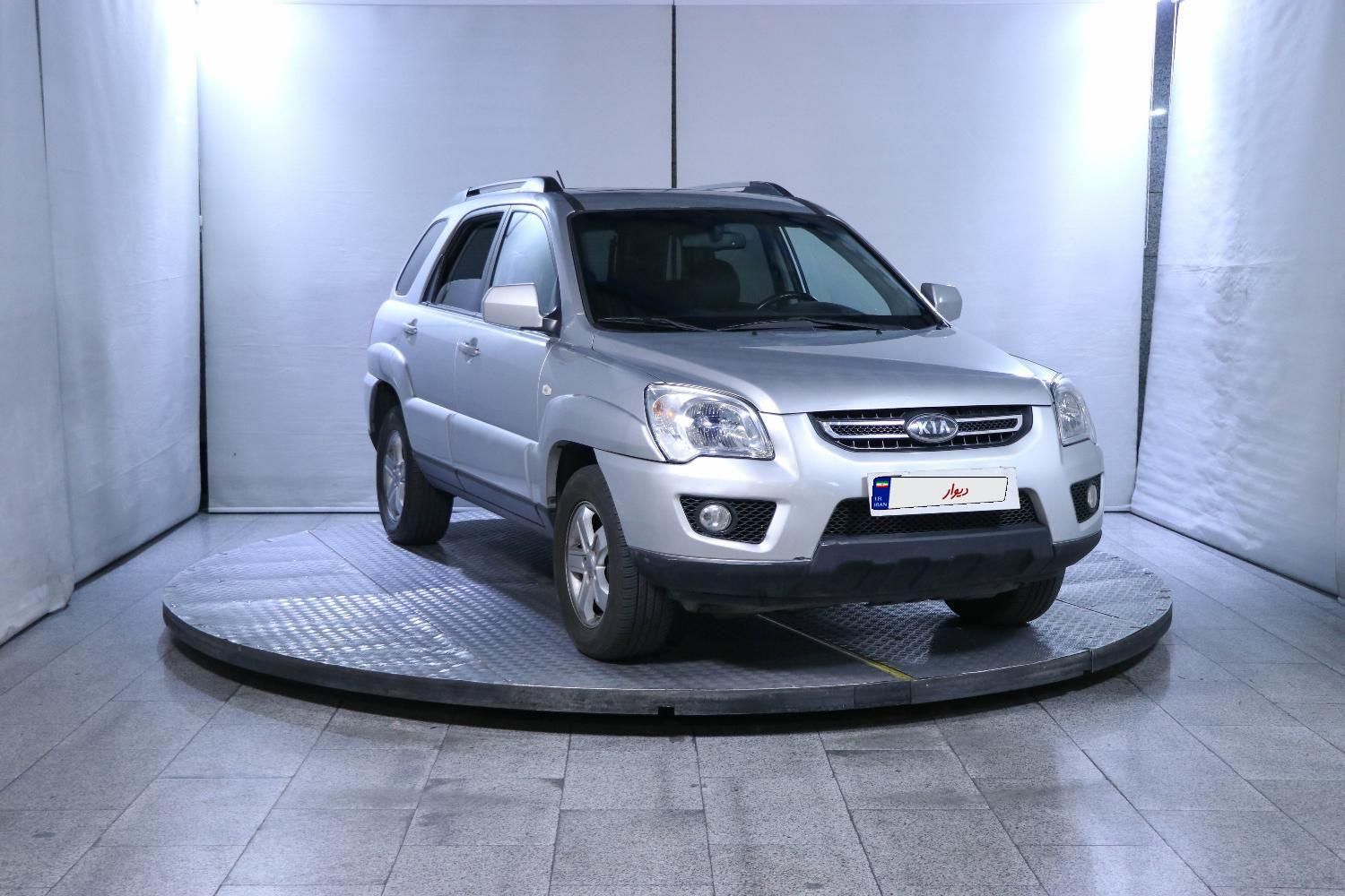 کیا اسپورتیج 6 سیلندر 2700cc - 2010