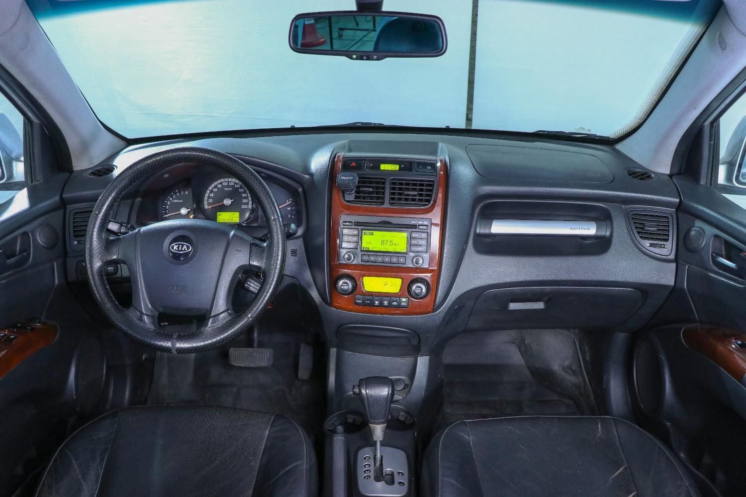 کیا اسپورتیج 6 سیلندر 2700cc - 2010