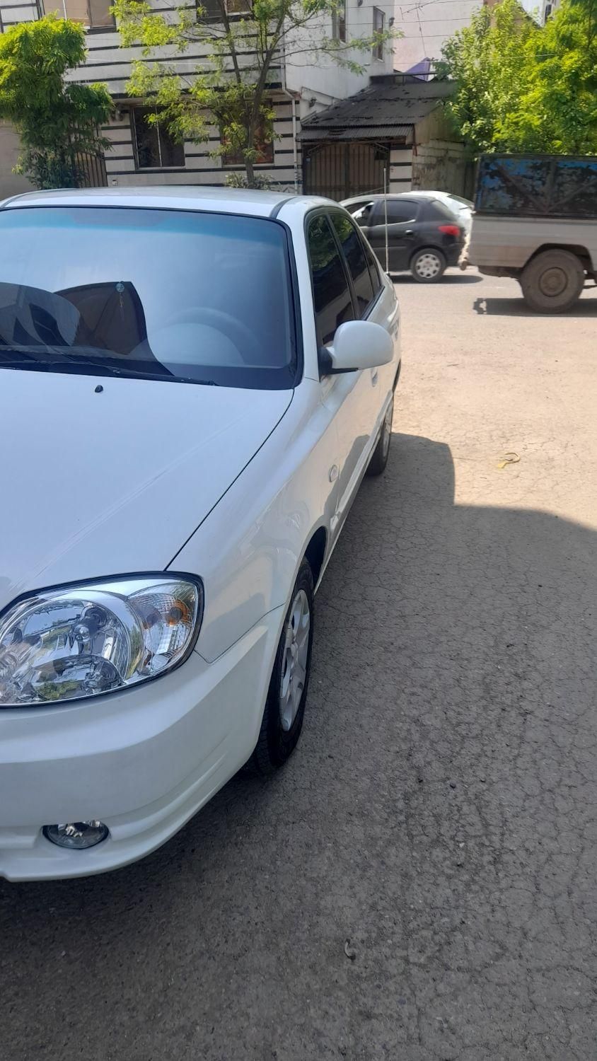 هیوندای ورنا دنده‌ ای - 2008