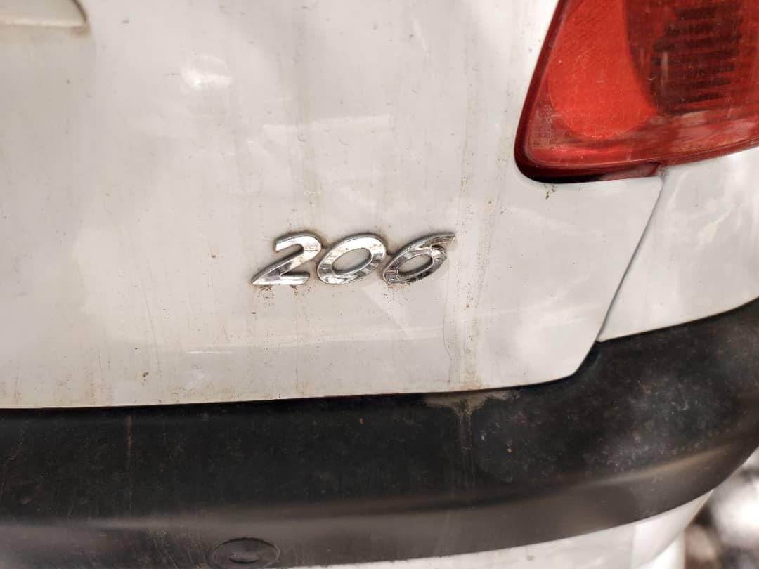 پژو 206 تیپ 2 - 1397