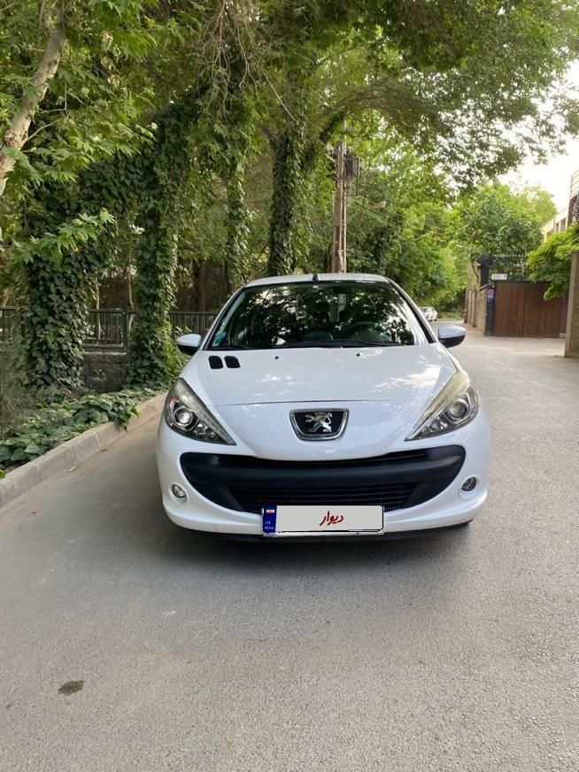 پژو 207 دنده‌ای - 1395
