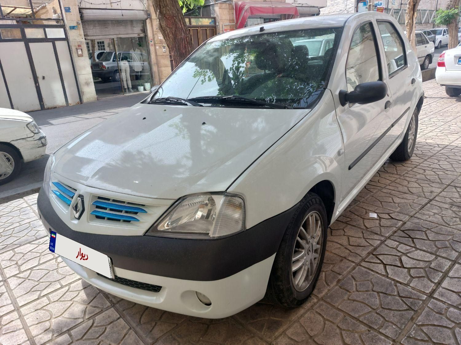 خودرو رنو، تندر 90 آگهی ann_17876142