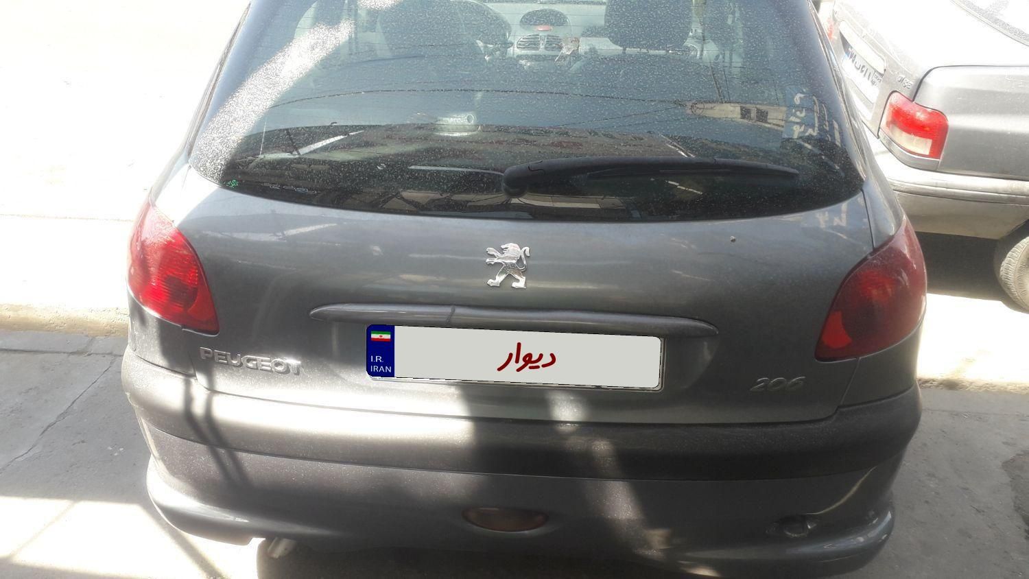پژو 206 تیپ 3 - 1389