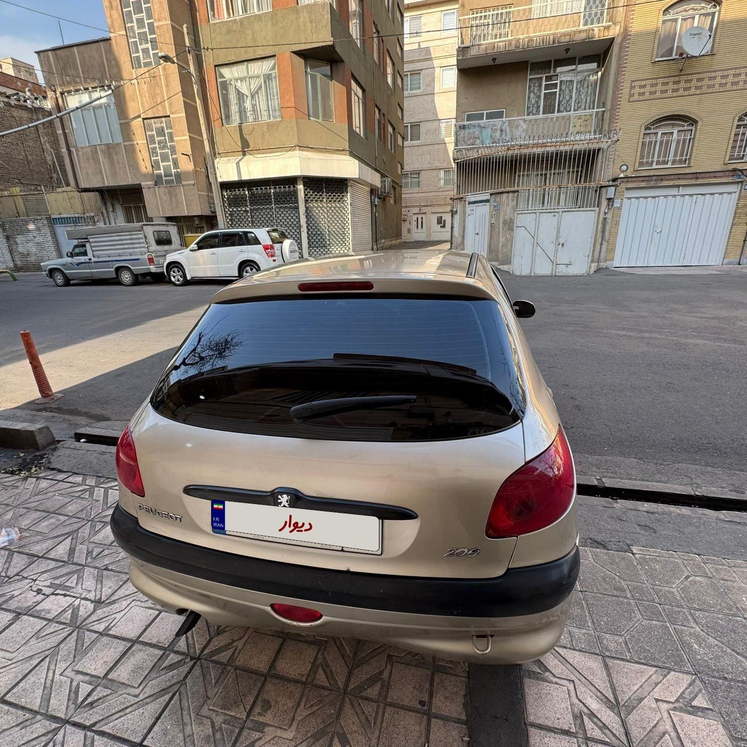 پژو 206 تیپ 5 - 1383