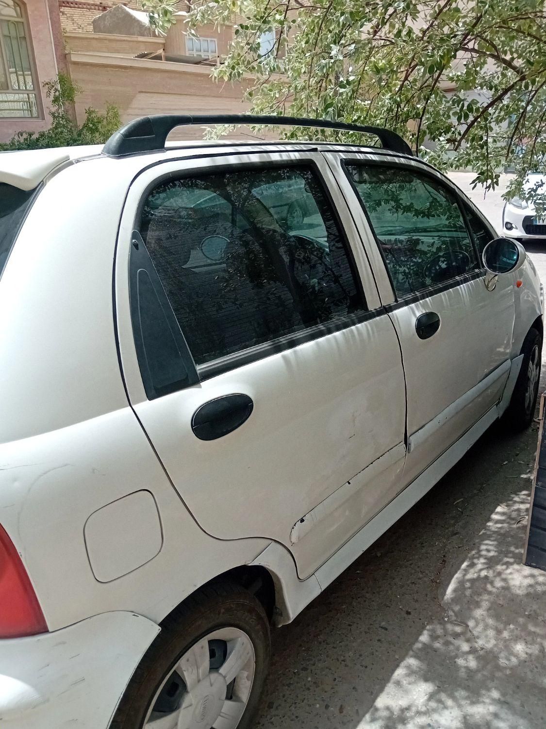 ام وی ام 110 چهار سیلندر دنده ای - 2012