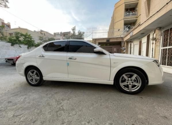 دنا پلاس اتوماتیک توربو - 1402