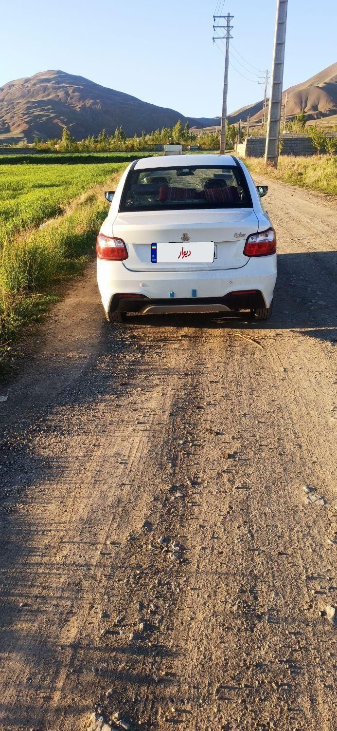 ساینا S دنده ای بنزینی - 1403