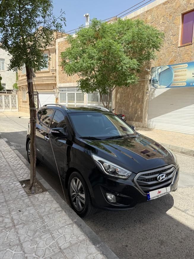 هیوندای توسان 2.4 لیتر - 2015