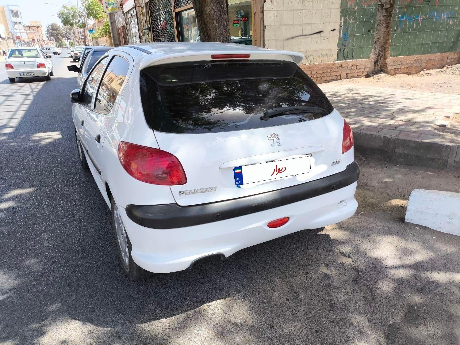 پژو 206 تیپ 5 - 1397