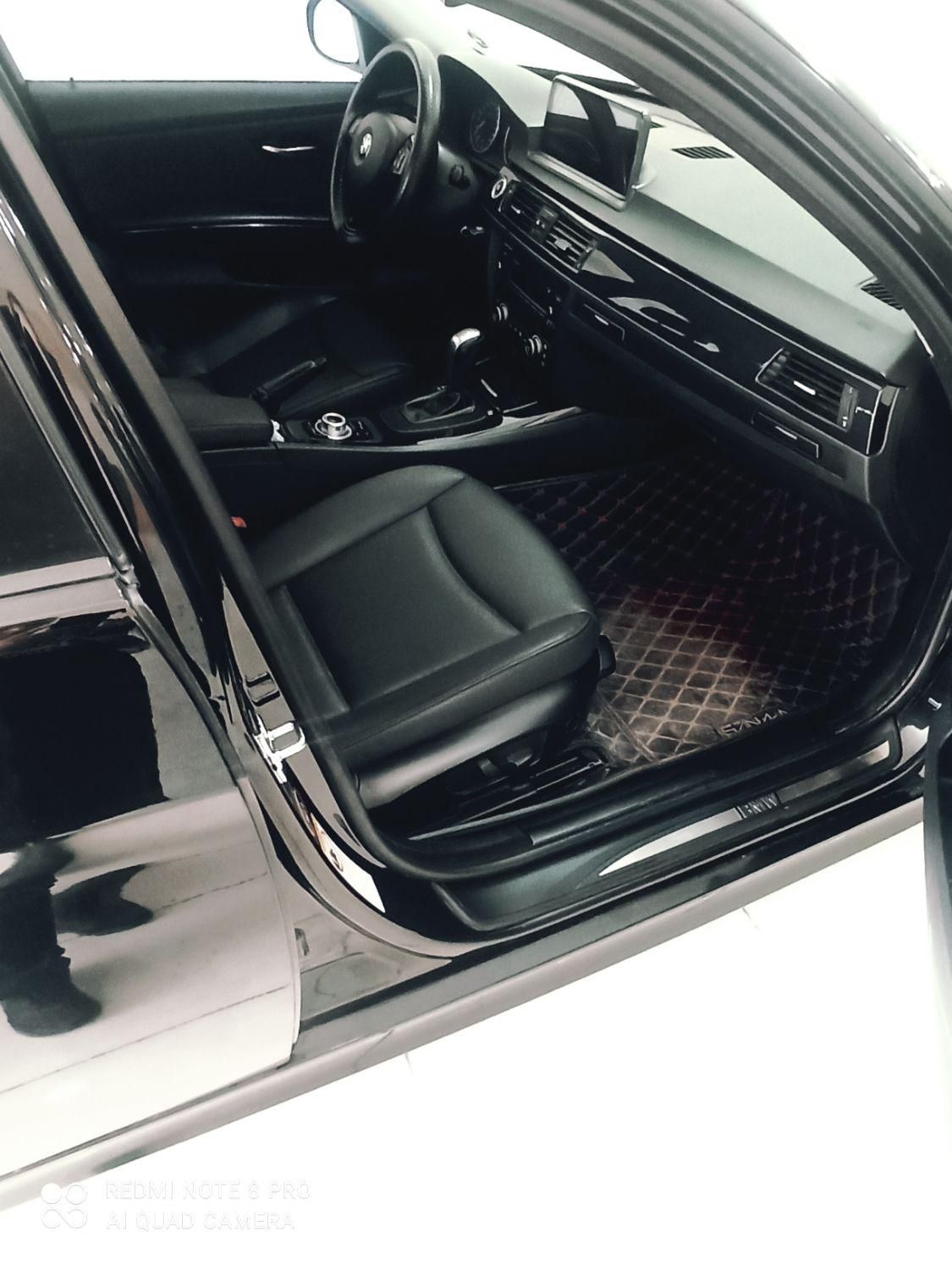 ب ام و سری 3 سدان 320i - 2009
