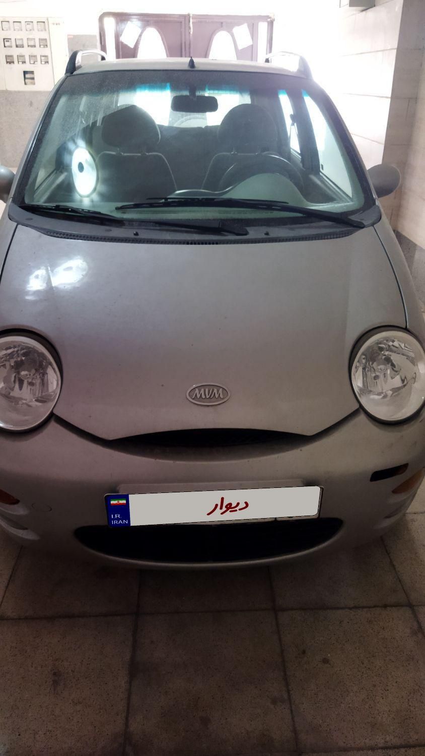 ام وی ام 110 چهار سیلندر دنده ای - 2012