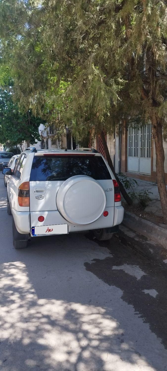 ام وی ام X33 دنده‌ای ساده - 2014