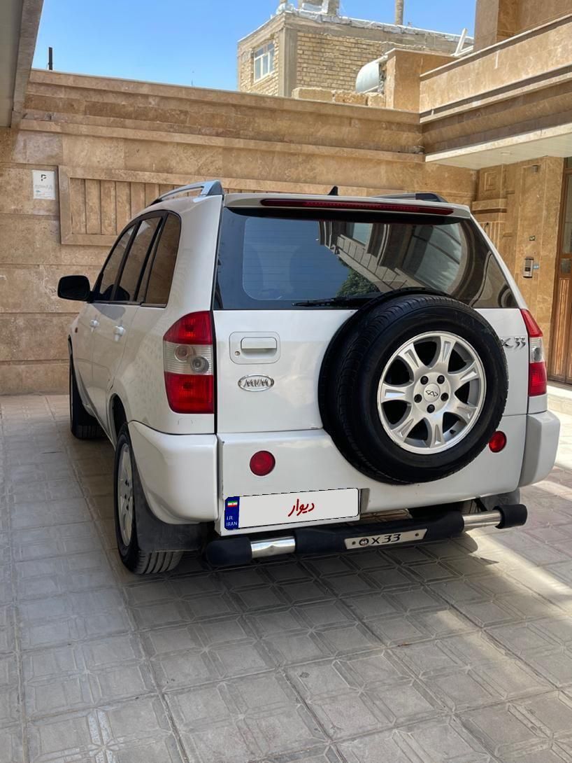 ام وی ام X33 دنده‌ای ساده - 2012