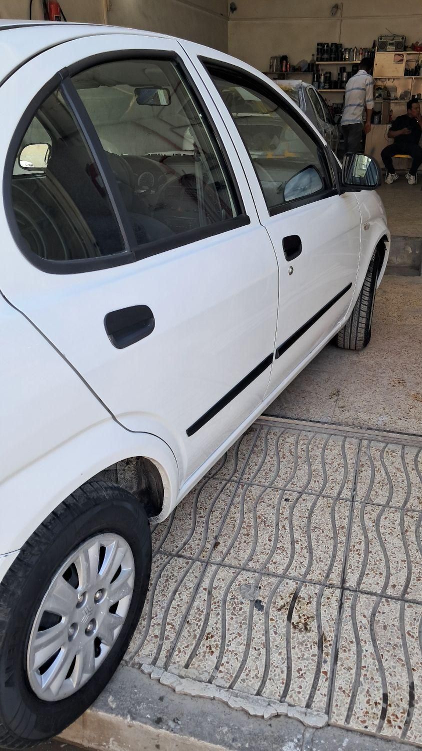 تیبا صندوق دار SX - 1398