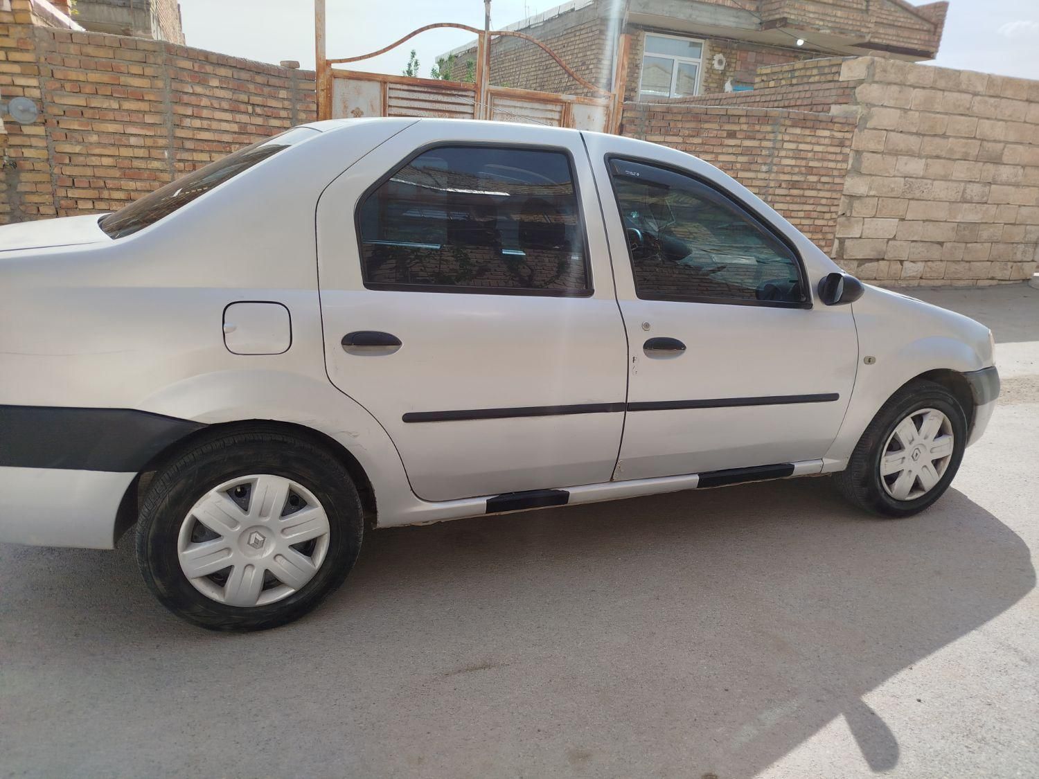 رنو تندر 90 E1 - 1386