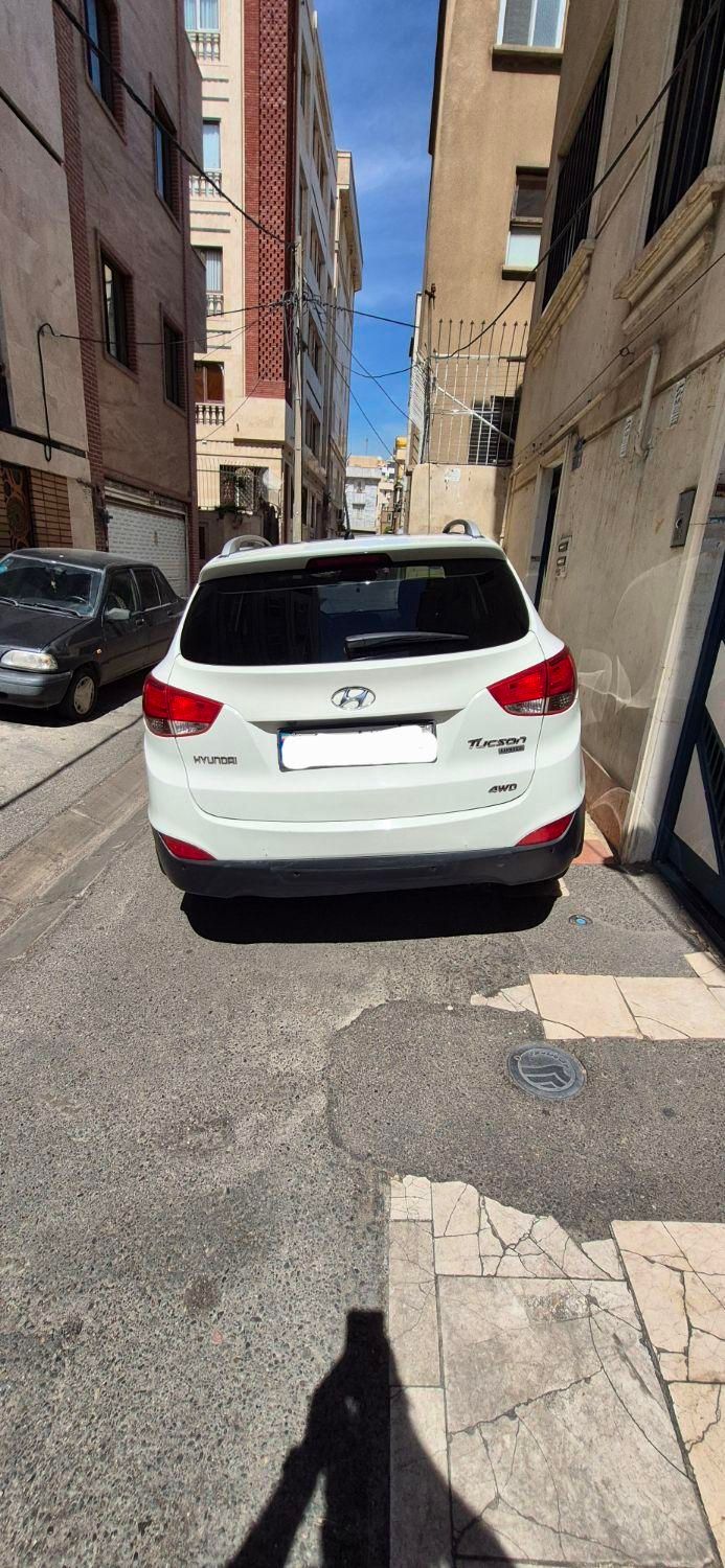 هیوندای توسان 2.4 لیتر - 2013