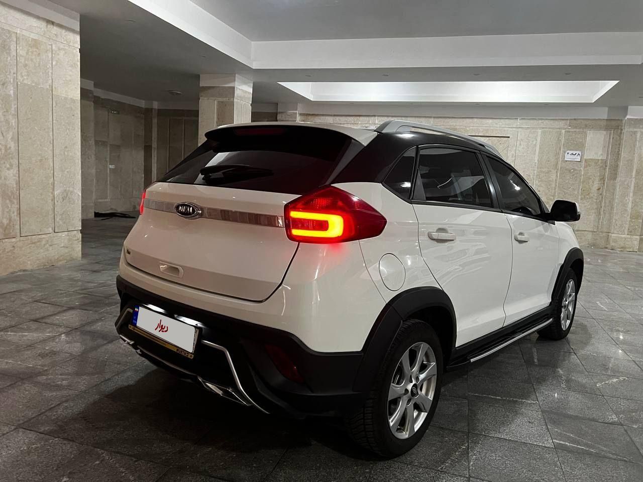 ام وی ام X22 دنده ای اسپرت لاکچری - 2022