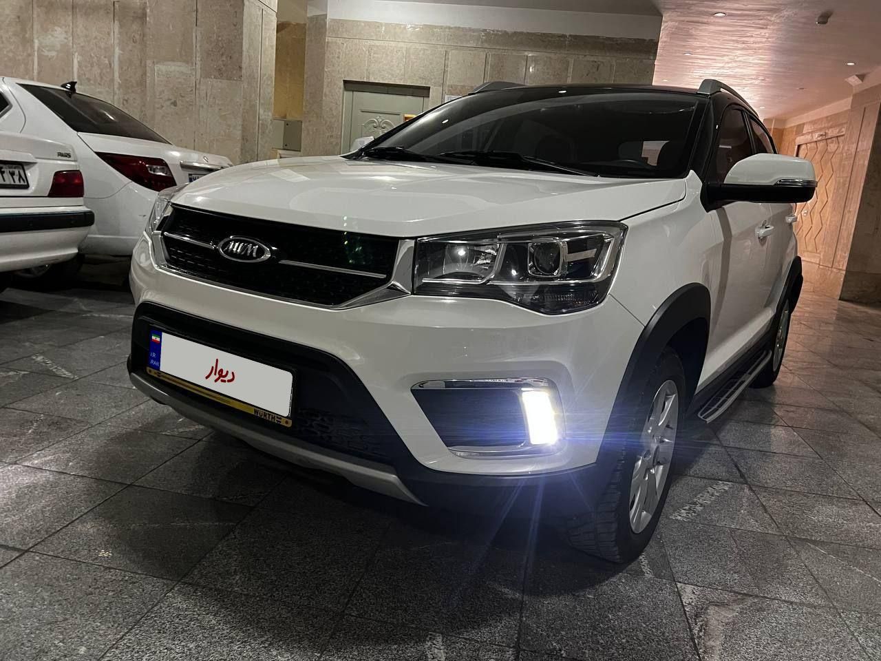 ام وی ام X22 دنده ای اسپرت لاکچری - 2022