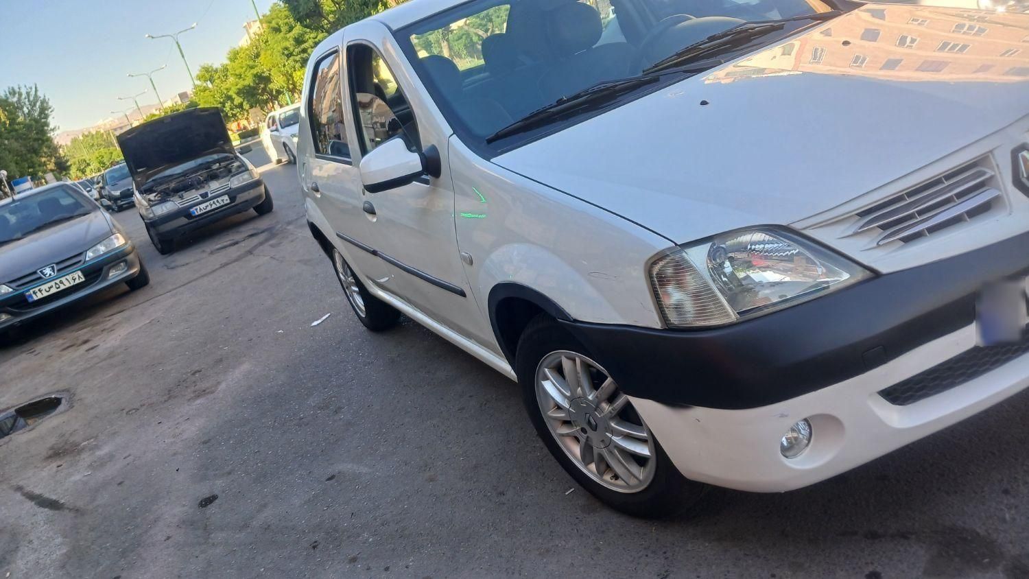 خودرو رنو، تندر 90 آگهی ann_17884357