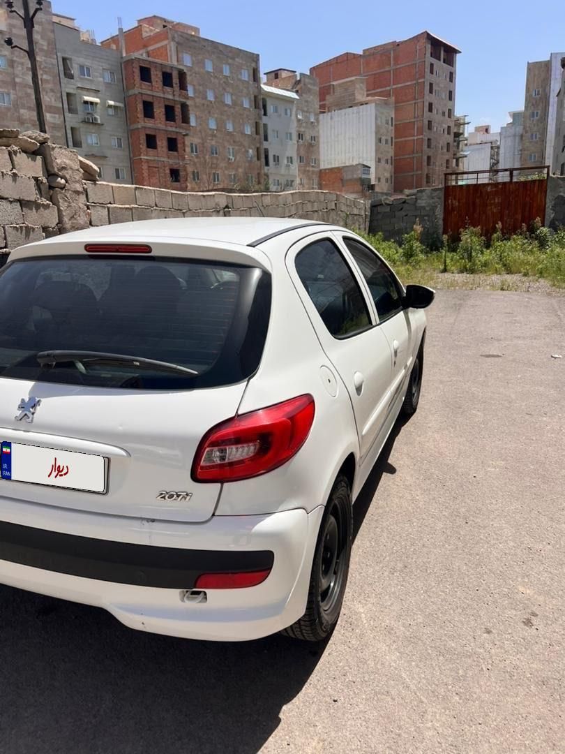 پژو 207 دنده‌ای - 1400