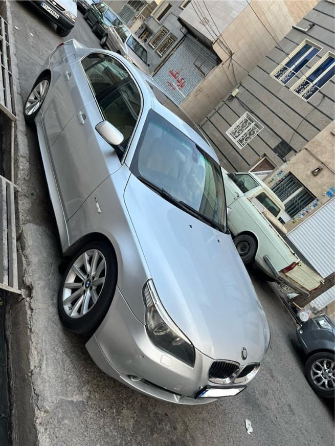 ب ام و سری 5 520i - 2005