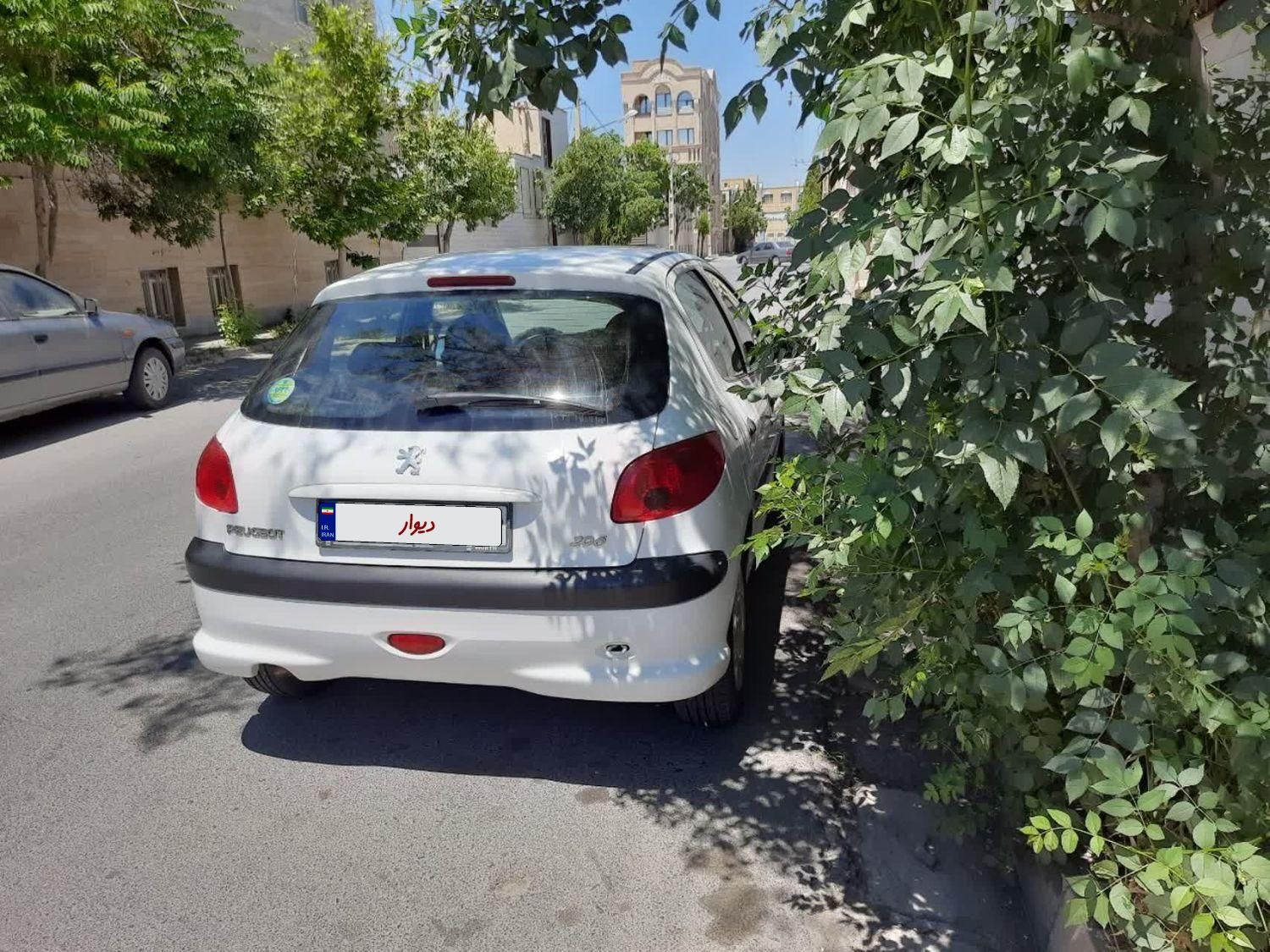 پژو 206 تیپ 2 - 1398