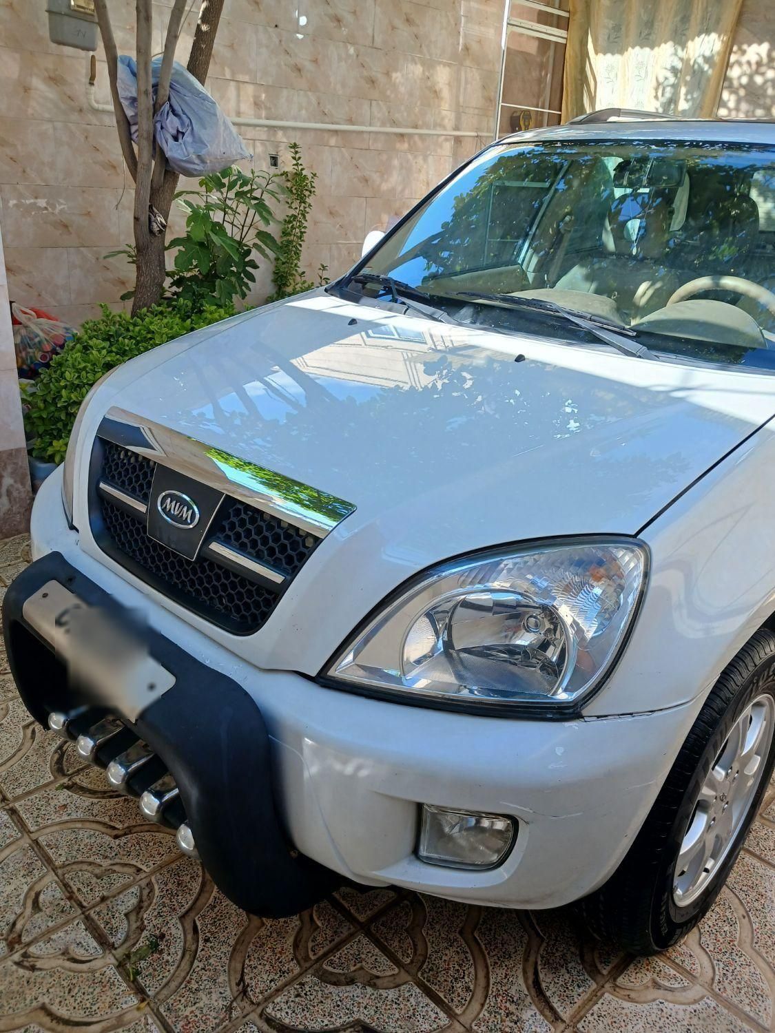 ام وی ام X33 دنده‌ای ساده - 2013