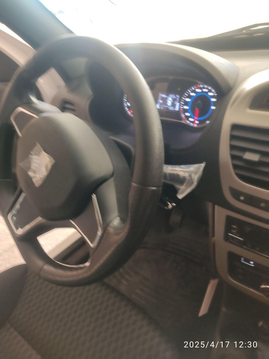 کوییک S دنده ای - 1404