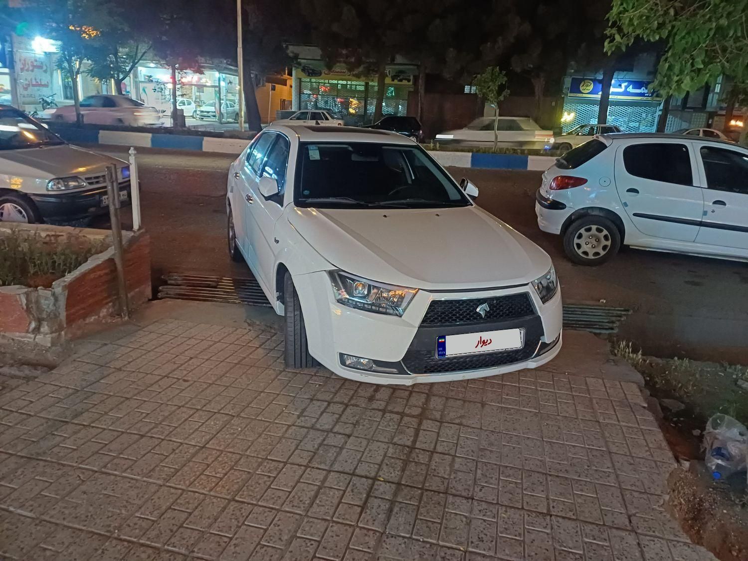 خودرو دنا، پلاس آگهی ann_17887345