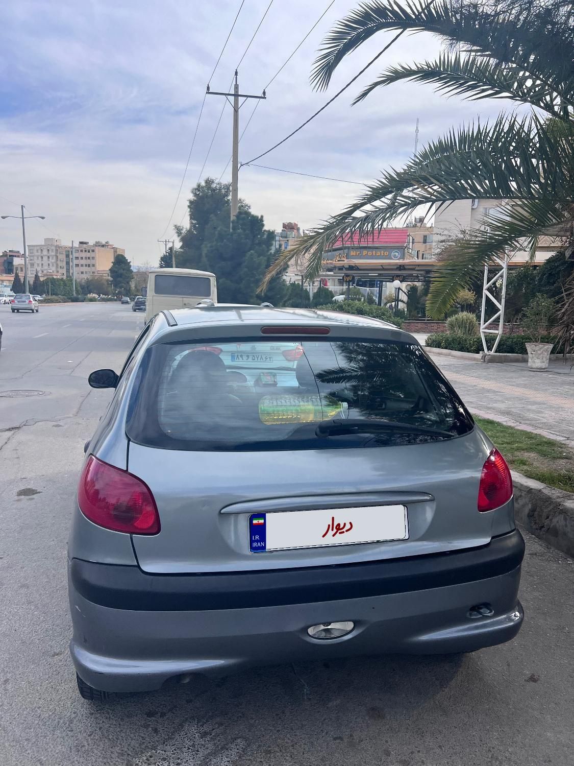 پژو 206 تیپ 2 - 1395