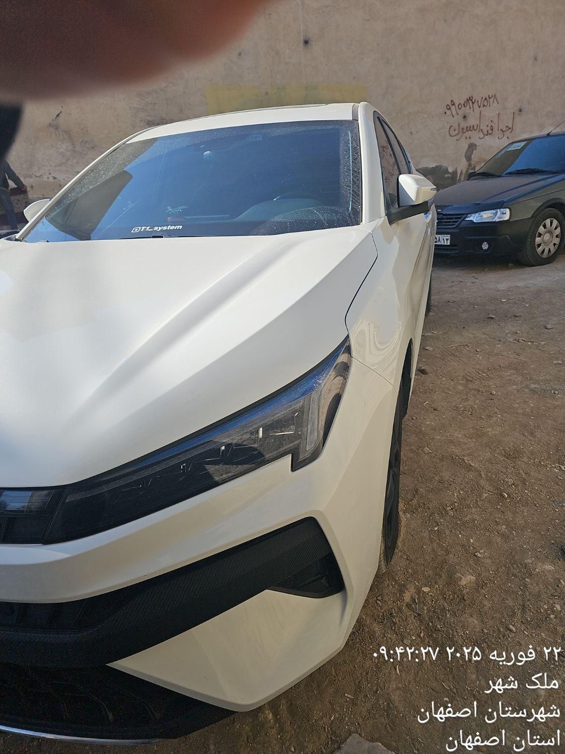 خودرو کی ام سی، J7 آگهی ann_17887437