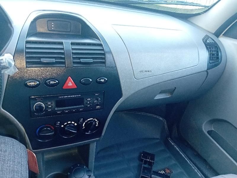 تیبا صندوق دار SX - 1398