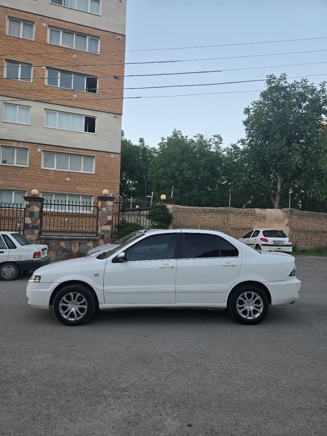 سمند سورن پلاس EF7 بنزینی - 1400