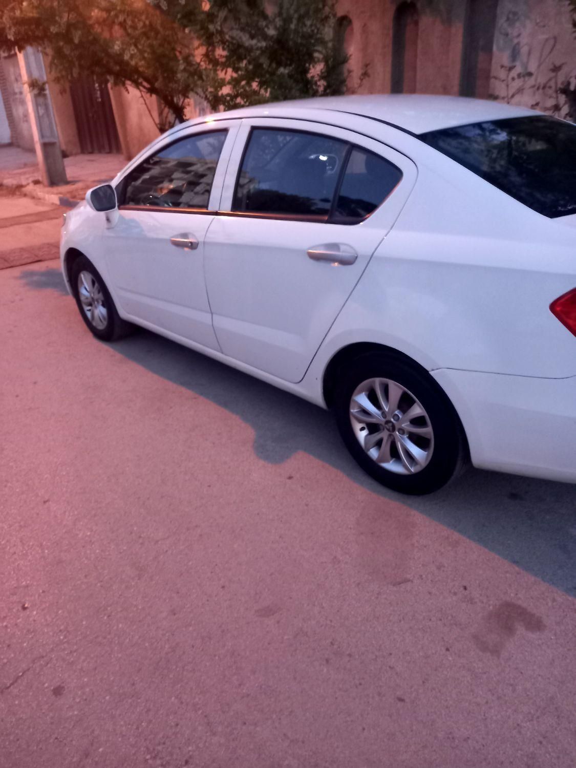 برلیانس H230 دنده‌ای - 2018