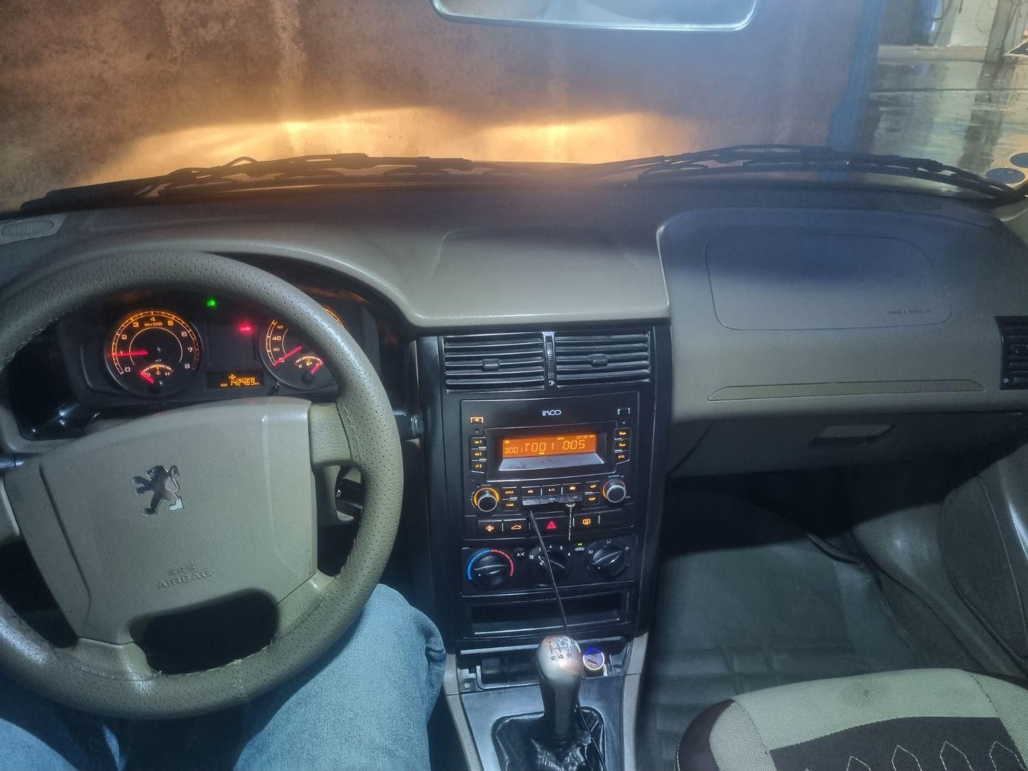 پژو 405 GLX - دوگانه سوز - 1397