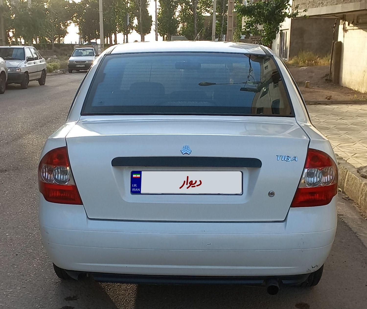 تیبا صندوق دار SX - 1400