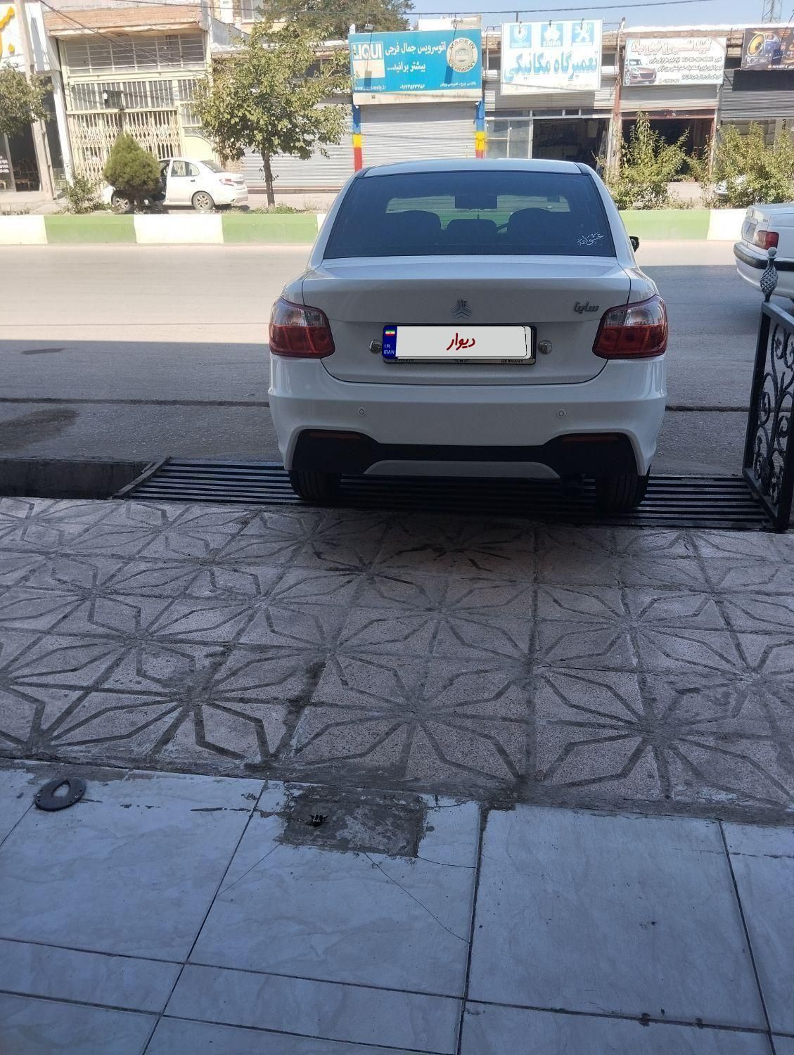 ساینا S دنده ای بنزینی - 1401