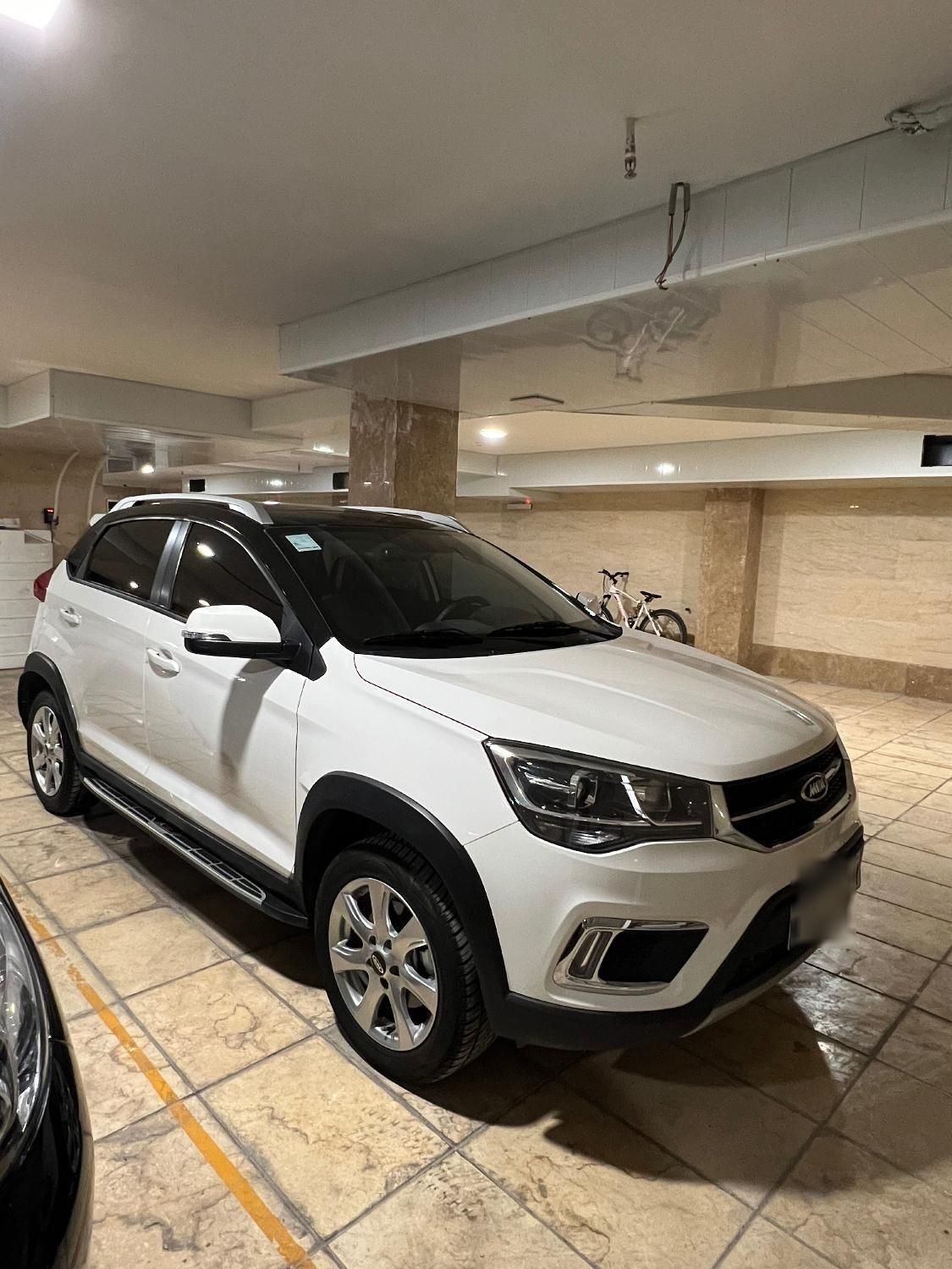 ام وی ام X22 دنده ای اسپرت لاکچری - 2022
