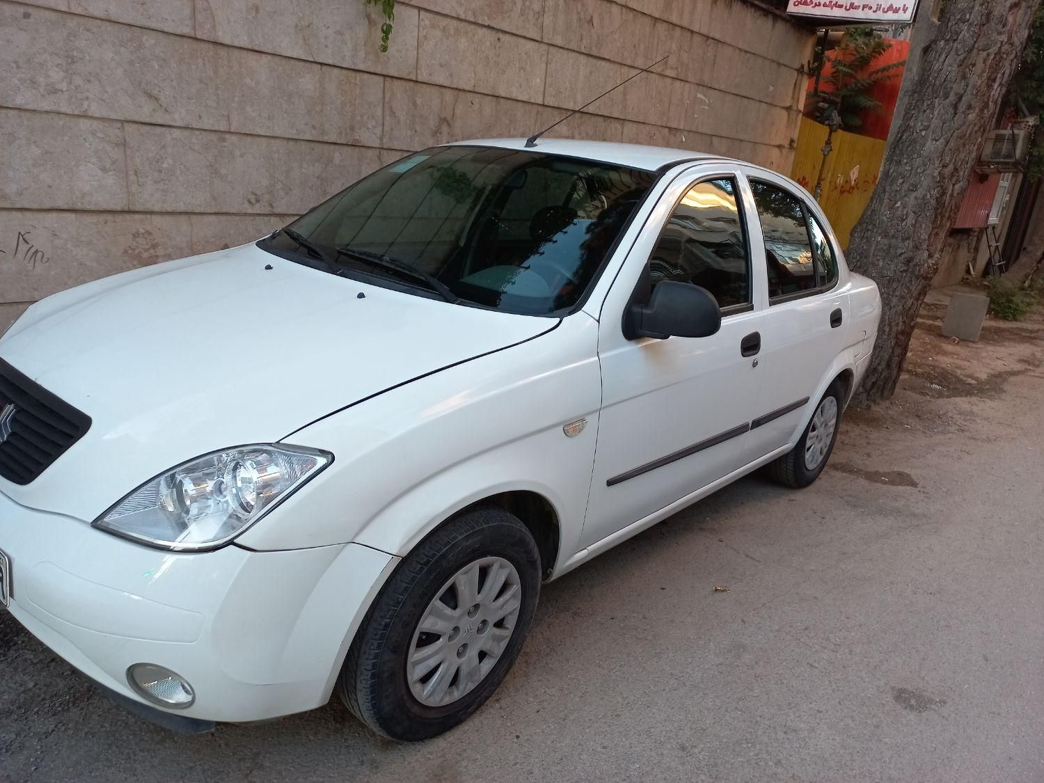 تیبا صندوق دار EX - 1395