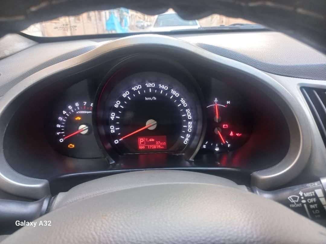 کیا اسپورتیج توربو 2000cc - 2011