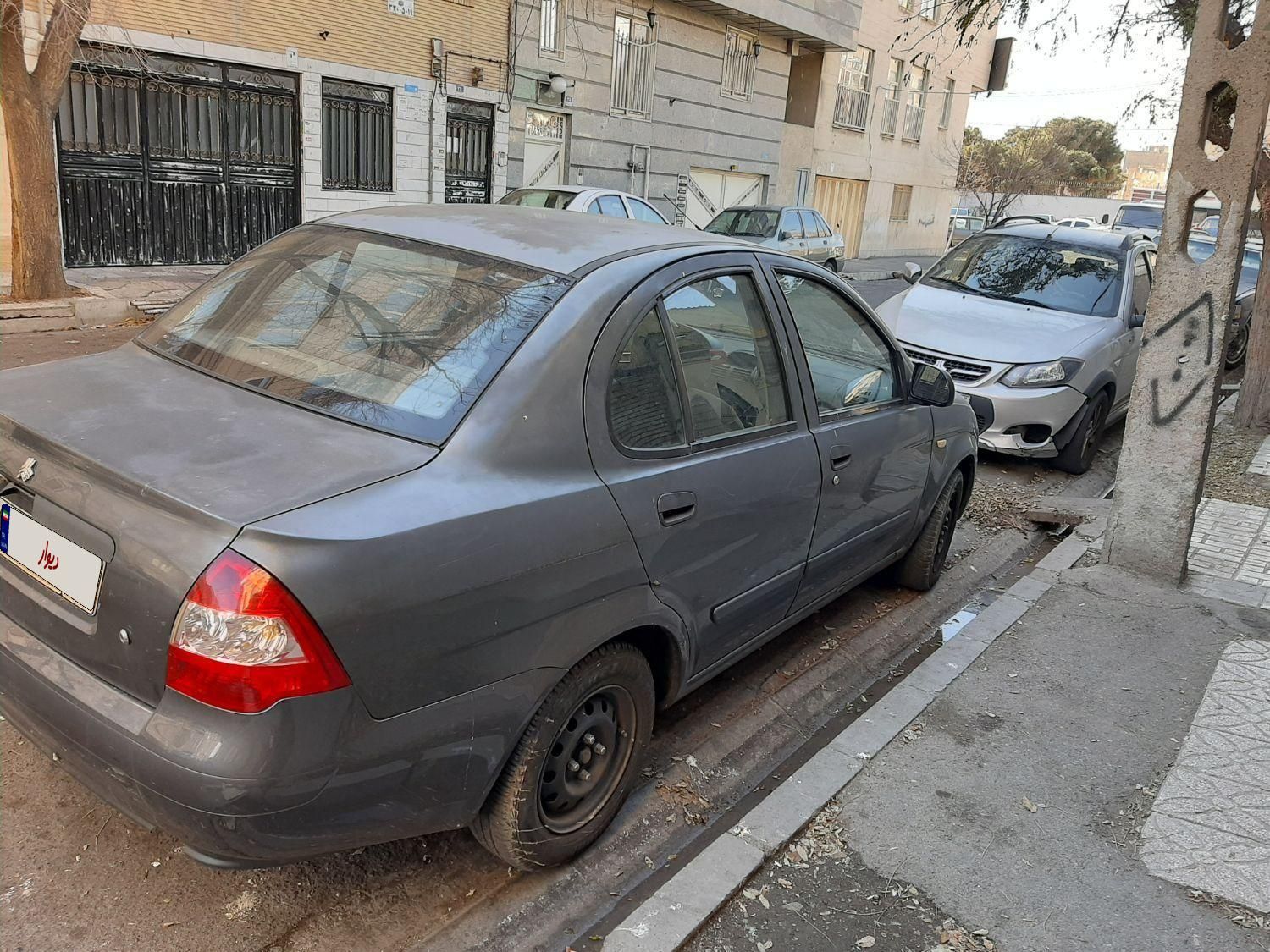 تیبا صندوق دار SX - 1393