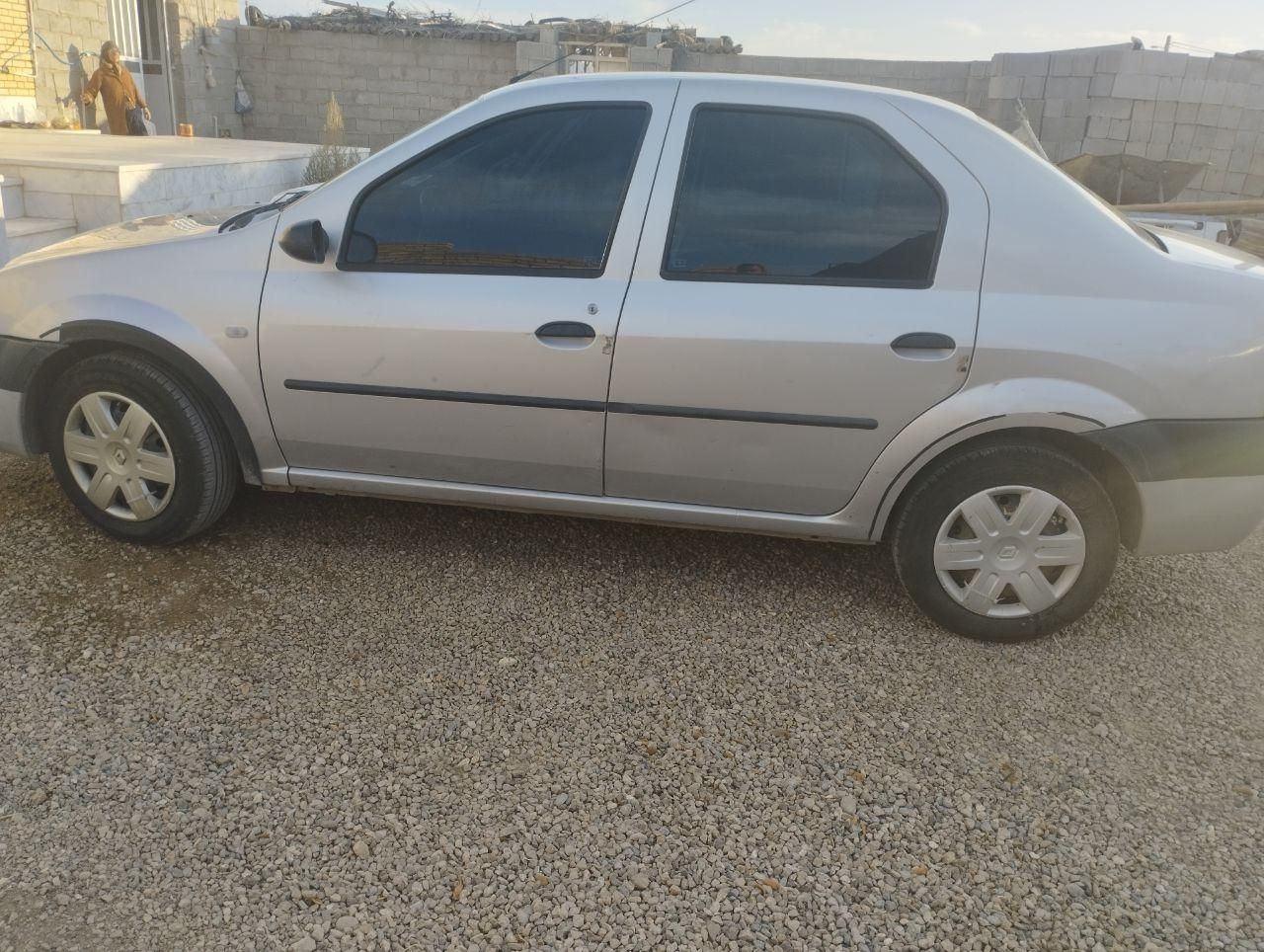 خودرو رنو، تندر 90 آگهی ann_17891817