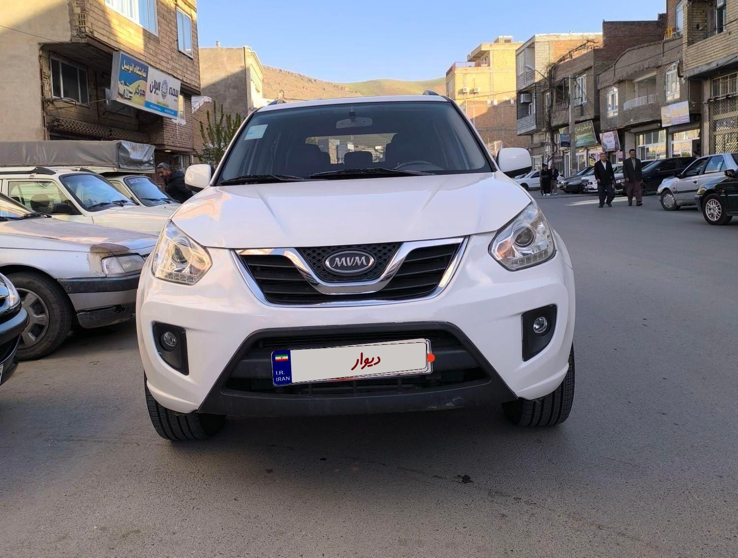 خودرو ام وی ام، X33 آگهی ann_17892217